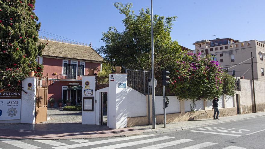 El alcalde de Sant Joan tratará de recuperar la propiedad de Villa Antonia tras el cierre del restaurante