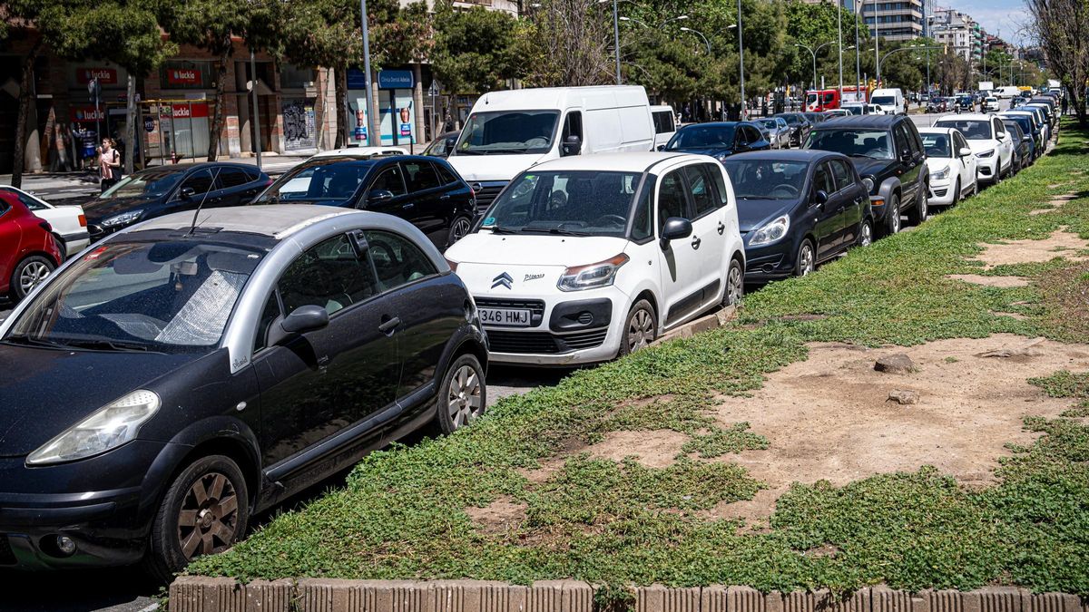 Aparcar gratis en Barcelona: dónde estacionar sin pagar y sin multas