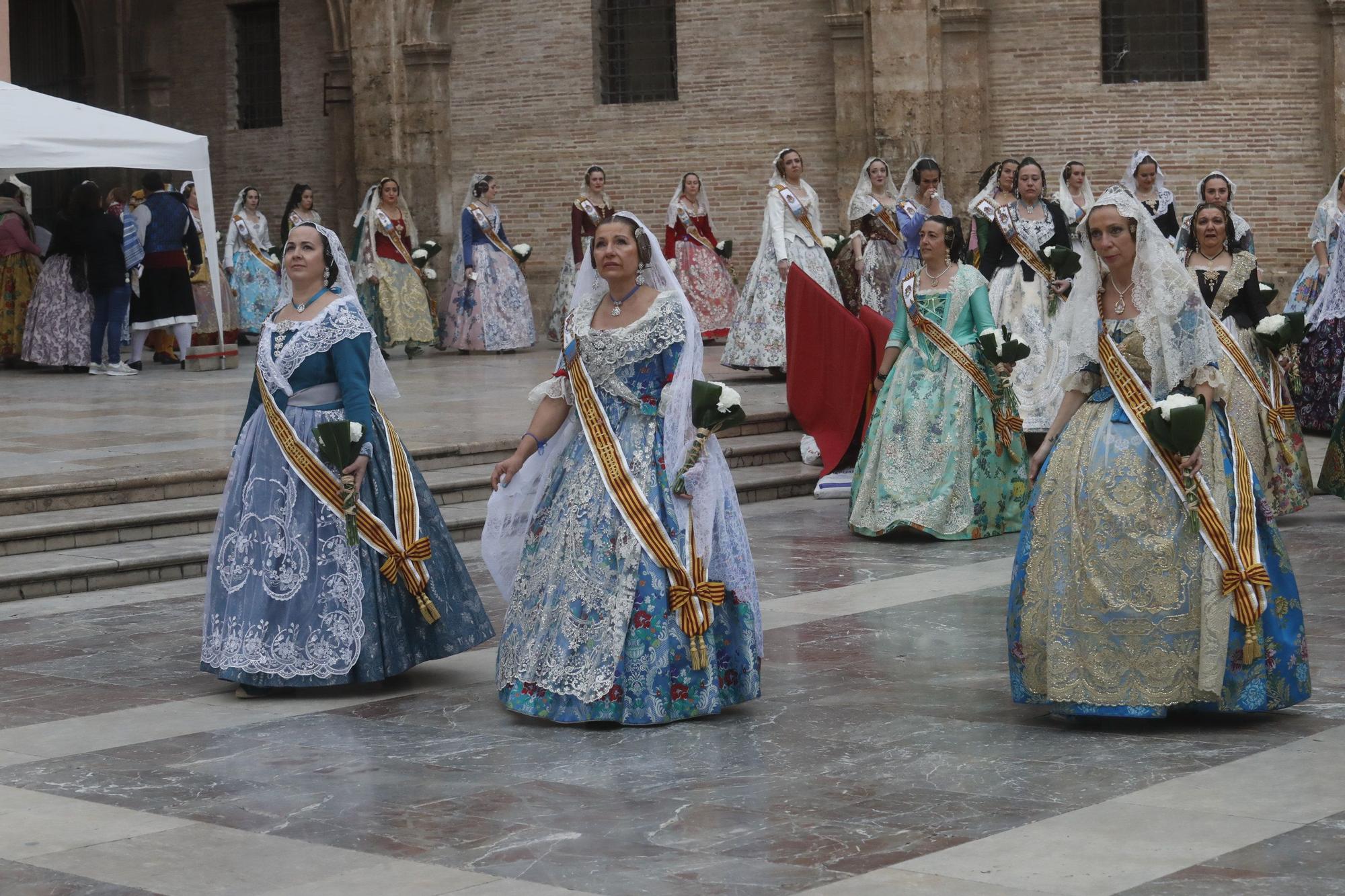 Búscate en el segundo día de ofrenda por la calle de la Paz (entre las 17:00 a las 18:00 horas)