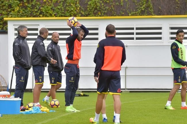 Entrenamiento de la UD Las Palmas en Barranco Seco