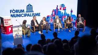 "Densificar ha de ser compatible con dar buenos servicios": la vivienda y el reto demográfico centran el debate de los alcaldes catalanes