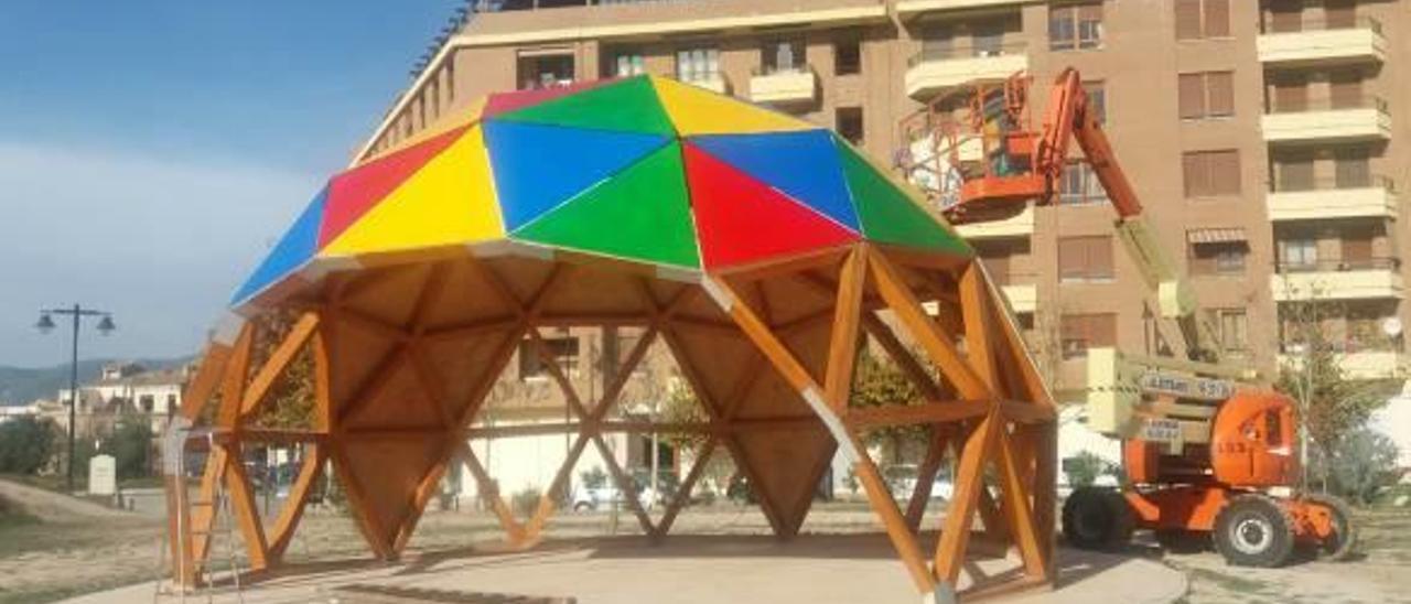 Biosca finaliza los trabajos de decoración de la cúpula de Benarrai de Ontinyent