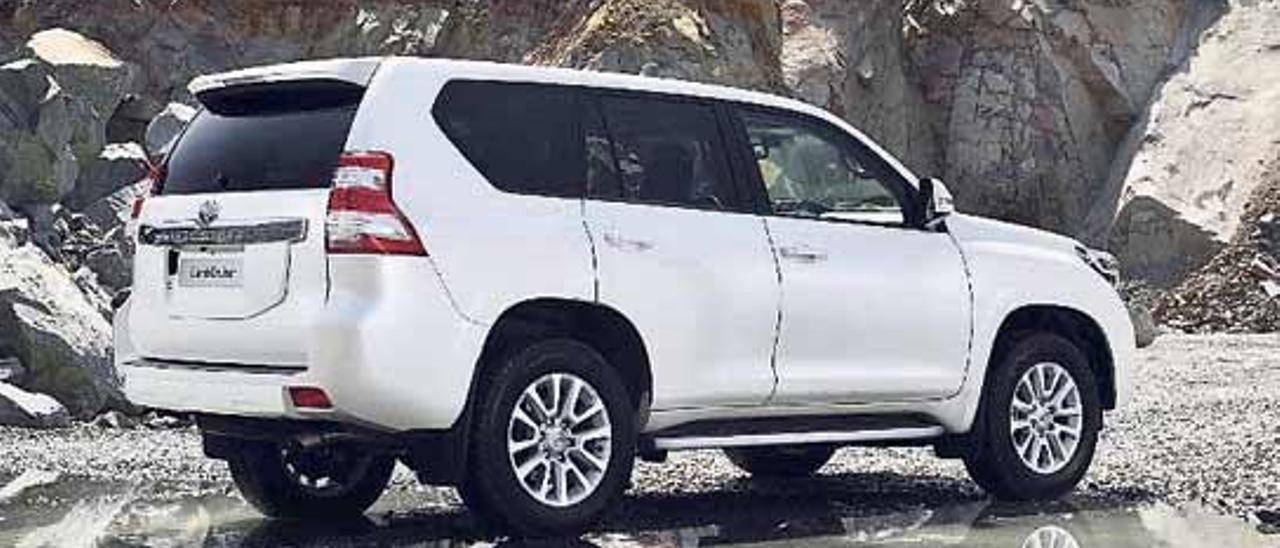 El nuevo Land Cruiser ya está en los concesionarios. // FdV