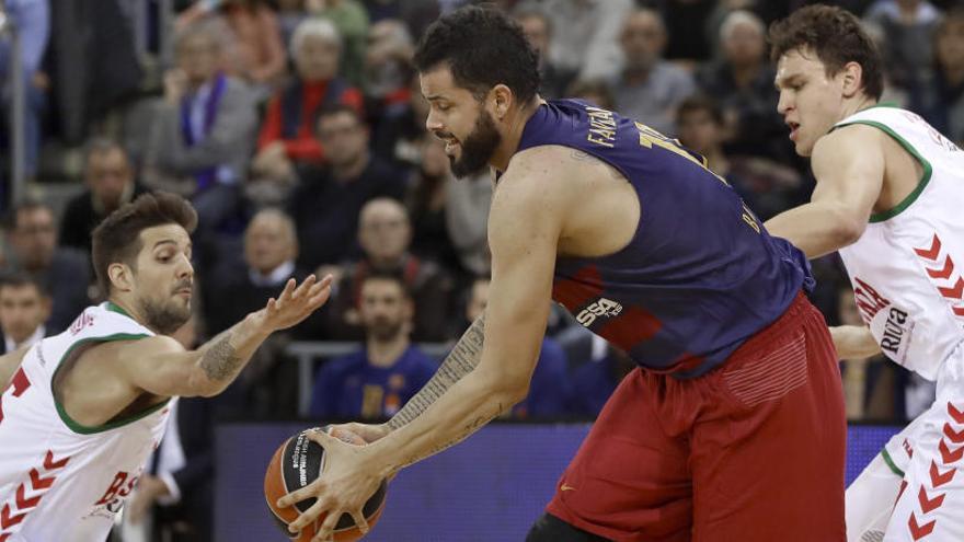 El Baskonia enfonsa el Barça i acaba amb la paciència del Palau