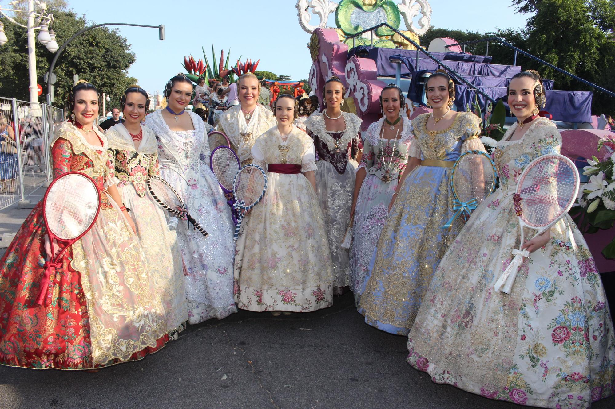 Las candidatas a falleras mayores de València, en la Batalla de Flores