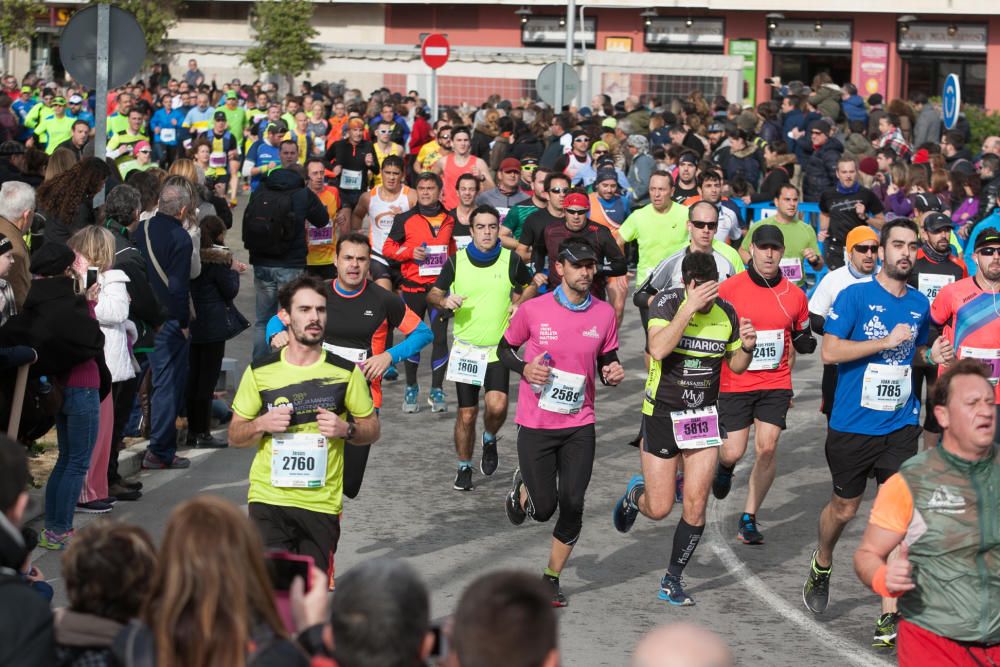 El atleta keniata Peter Kirui gana en Santa Pola