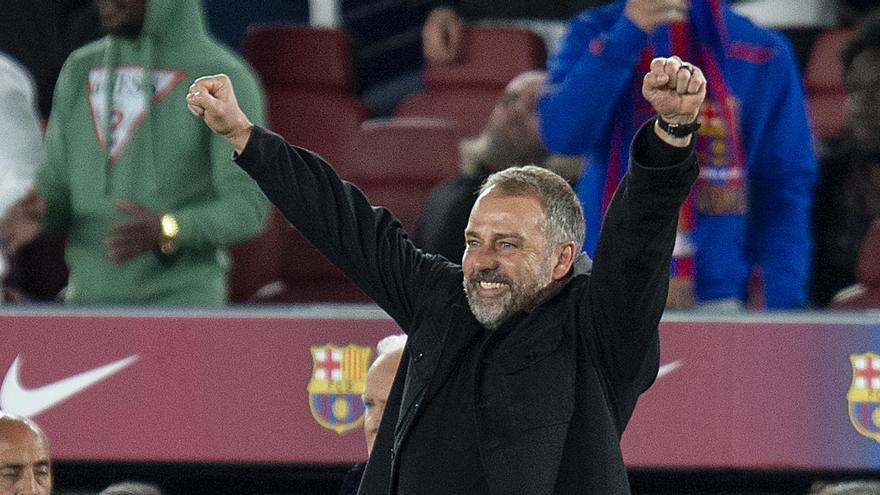 Hansi Flick, tècnic del Barça, durant el triomf davant l’Atlètic al Camp Nou