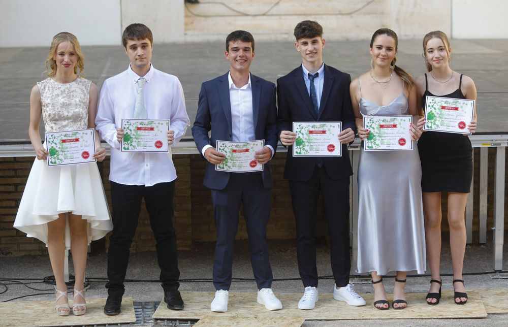 Graduación del IES Cloe del Moro en el Teatro Romano de Sagunt.