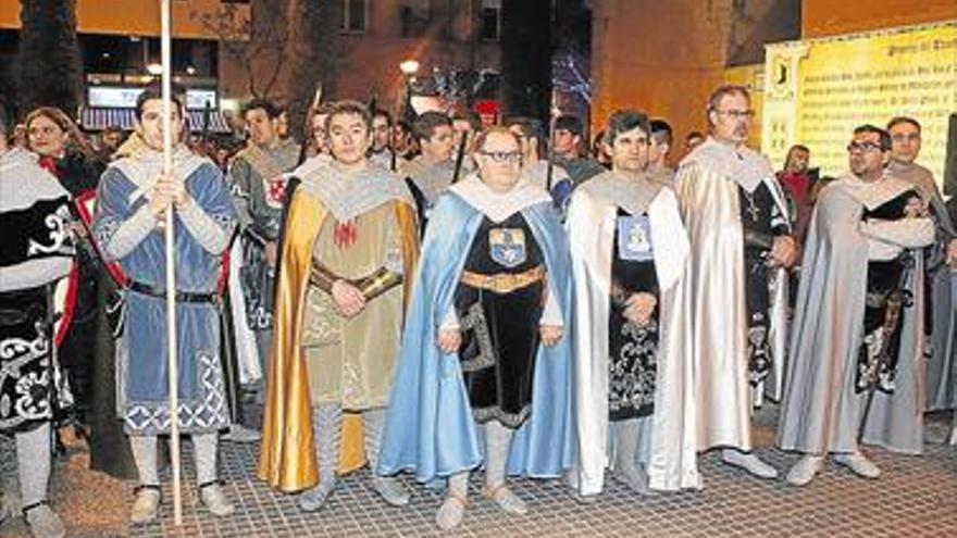 Homenaje de la Germandat a la primera reina de los castellonenses