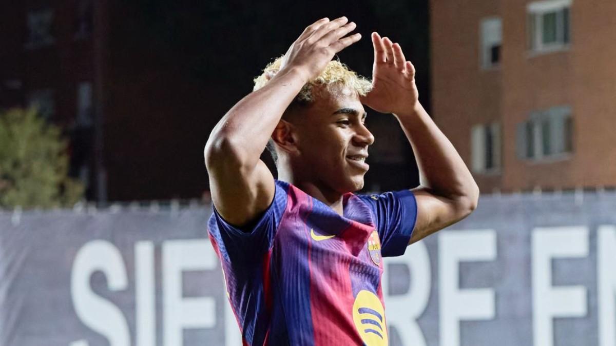 Lamine Yamal se pone la corona tras marcar en Vallecas