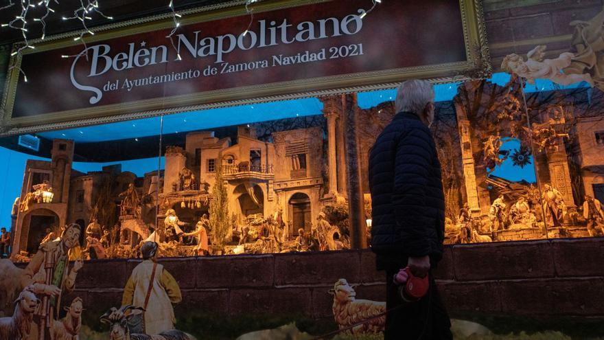 Zamora viaja al siglo XVIII con el belén napolitano del parque de San Martín