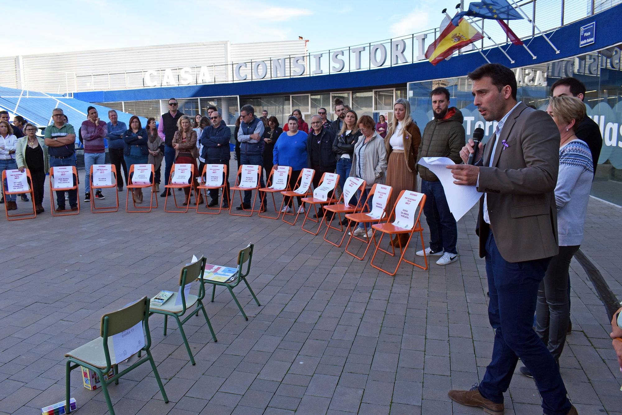 El 25 en la Región, en imágenes: así conmemoran los municipios el Día de la Eliminación de la Violencia contra la Mujer