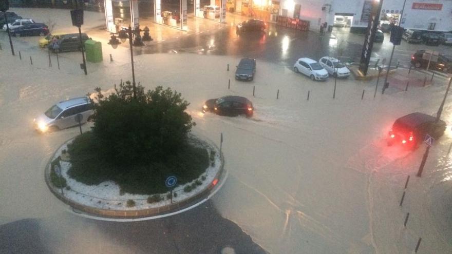 Calles inundadas en Ontinyent