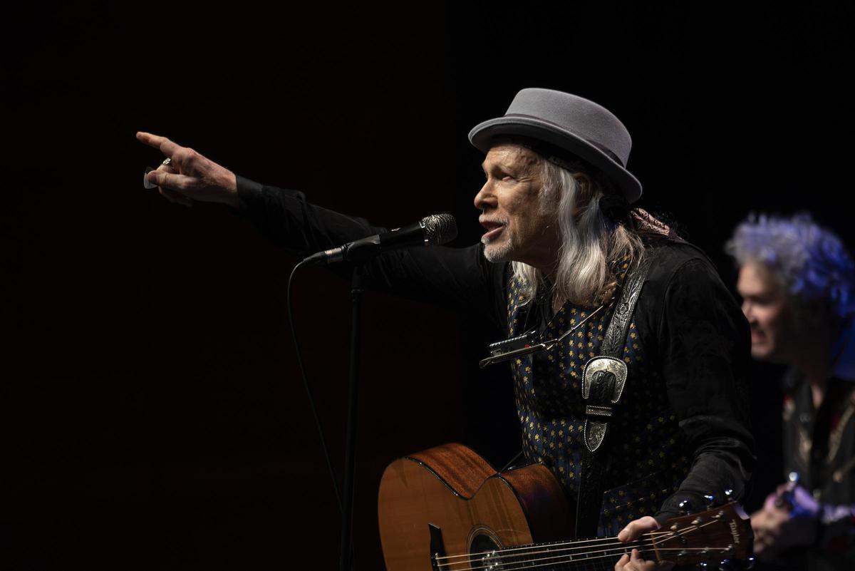 El músico y escritor Elliott Murphy