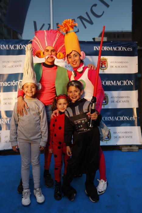 Búscate en el Photocall de INFORMACIÓN del Carnaval infantil alicantino