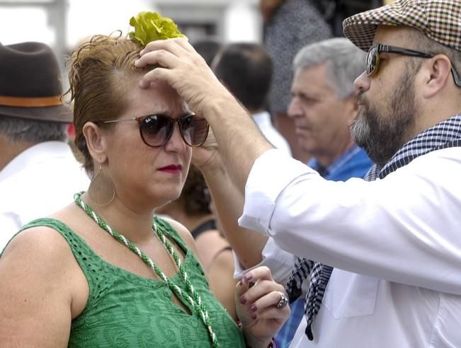 ROMERIA ROCIERA Y OFRENDA A LA VIRGEN