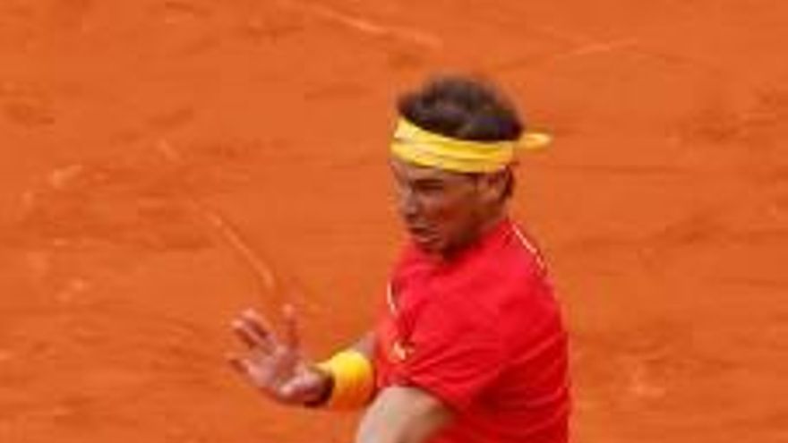 Nadal i Zverev donen els primers punts a Espanya i Alemanya en l&#039;estrena