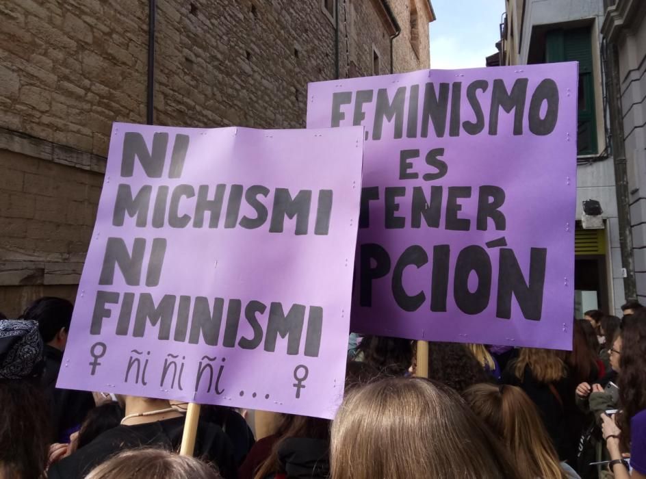 8-M en Asturias: El feminismo inunda las plazas