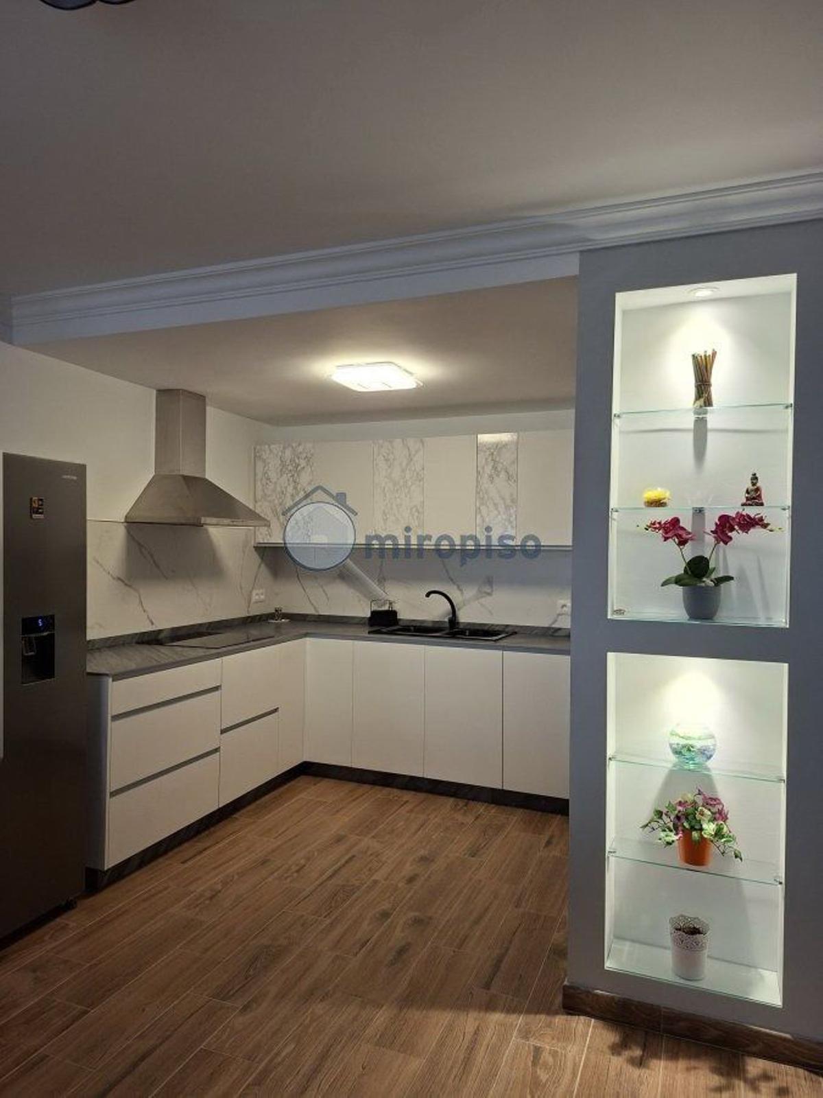 Cocina en piso con terraza en Arafo