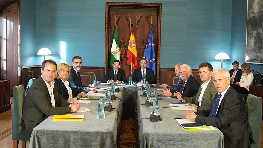 El campo andaluz se revuelve frente a Europa y pone deberes al comisario Hansen