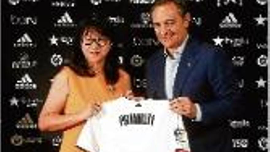 Prandelli: &quot;He fitxat pel València perquè té un projecte fascinant&quot;