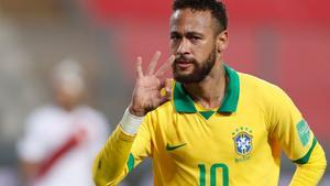 Neymar dirigió el triunfo de Brasil ante un aguerrido Perú.