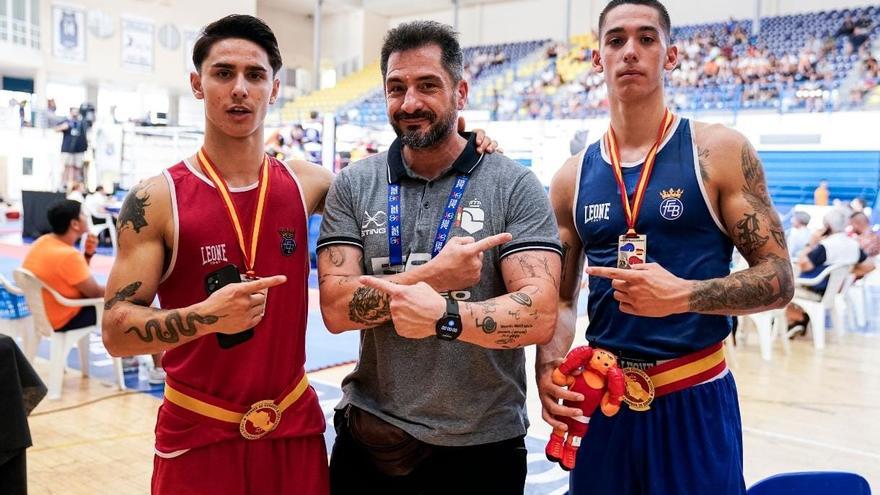 Los campeones de España de boxeo en ‘La Panderola’