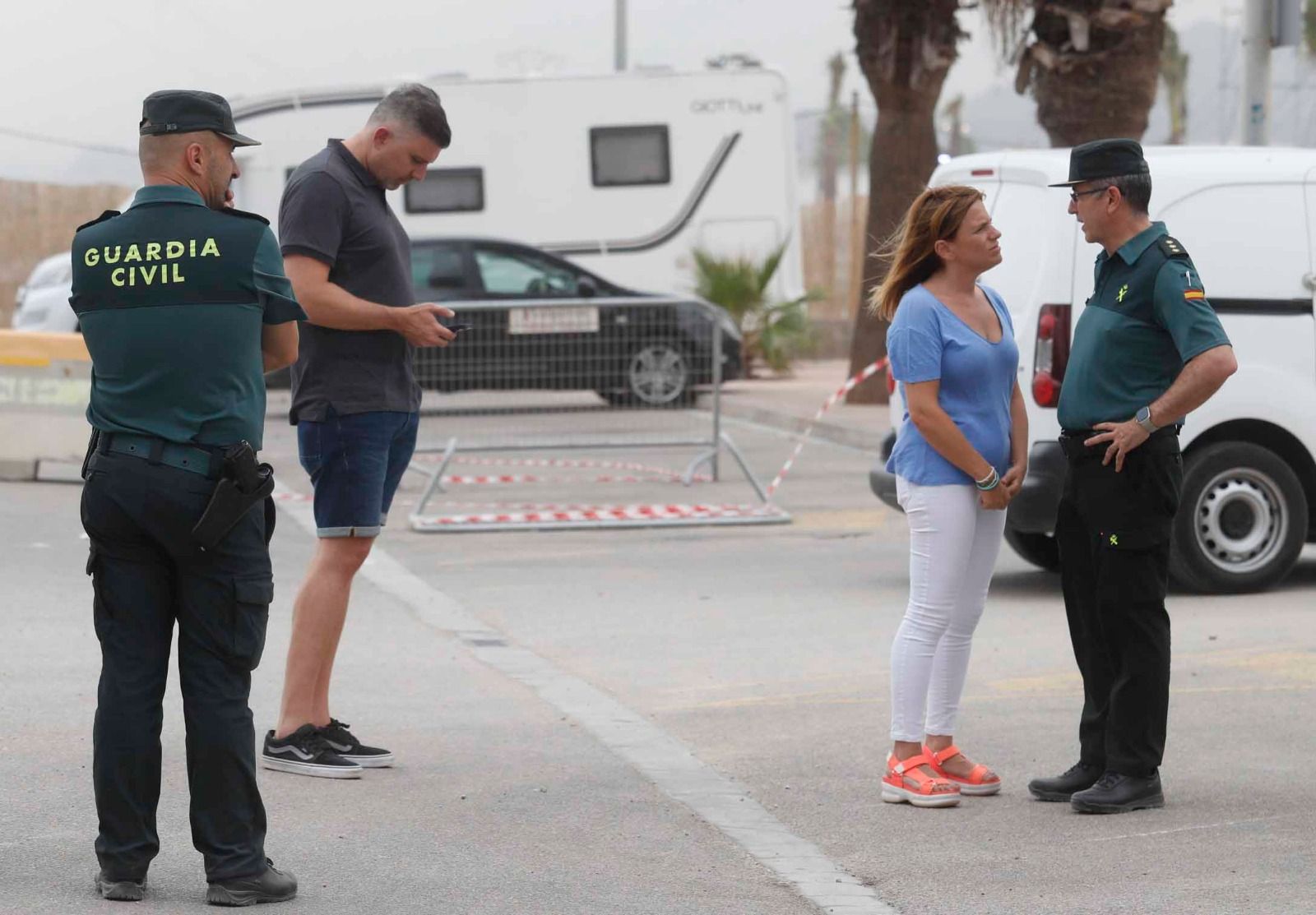 Las autoridades políticas visitan el recinto del Medusa