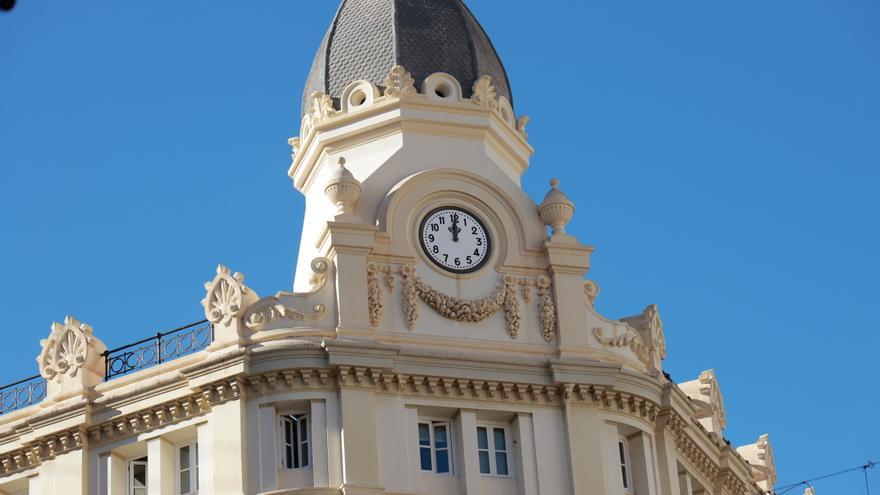 Ensayo de las 12 campanadas en la Puerta del Sol de Castelló.