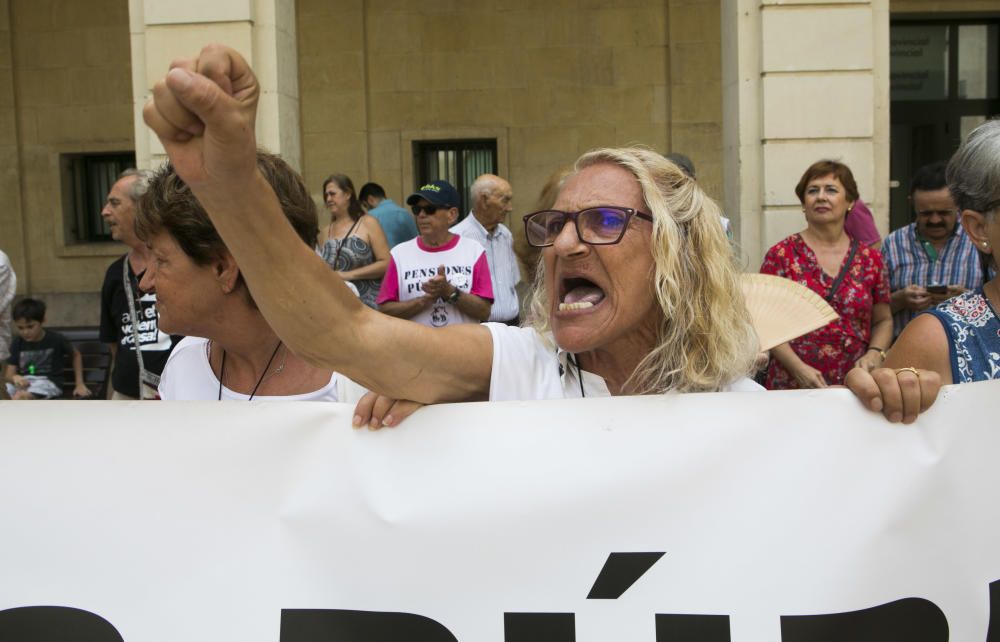 Los jubilados vuelven a salir a la calle para reclamar unas "prestaciones dignas y de futuro"