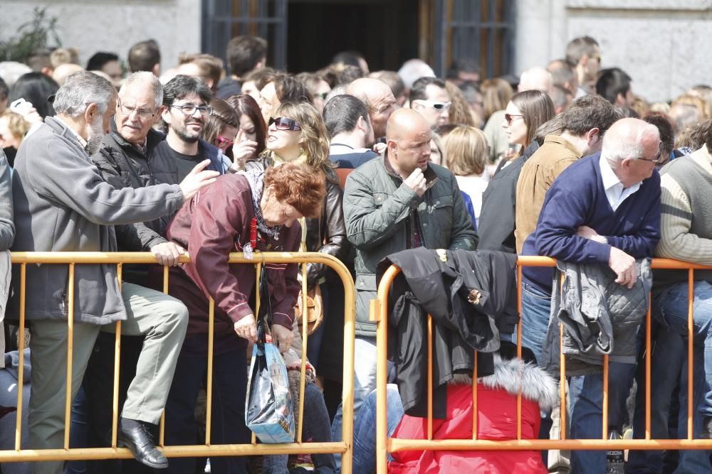 Búscate en la mascletà del 18 de marzo