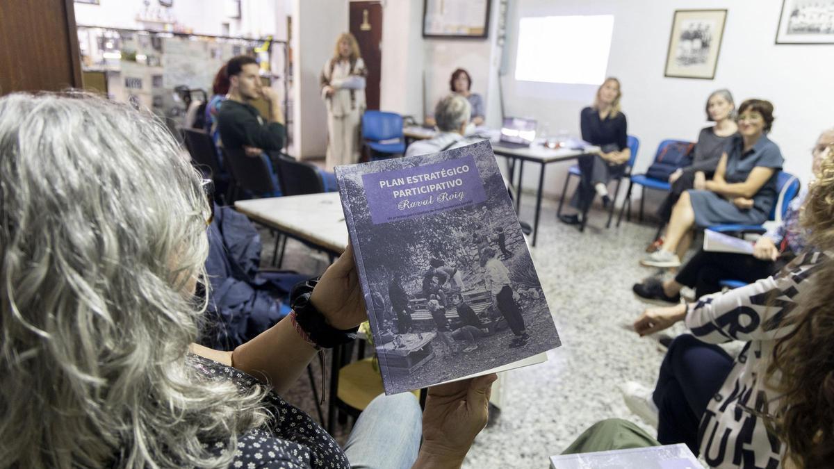 Presentación del Plan Estratégico participativo del Raval Roig