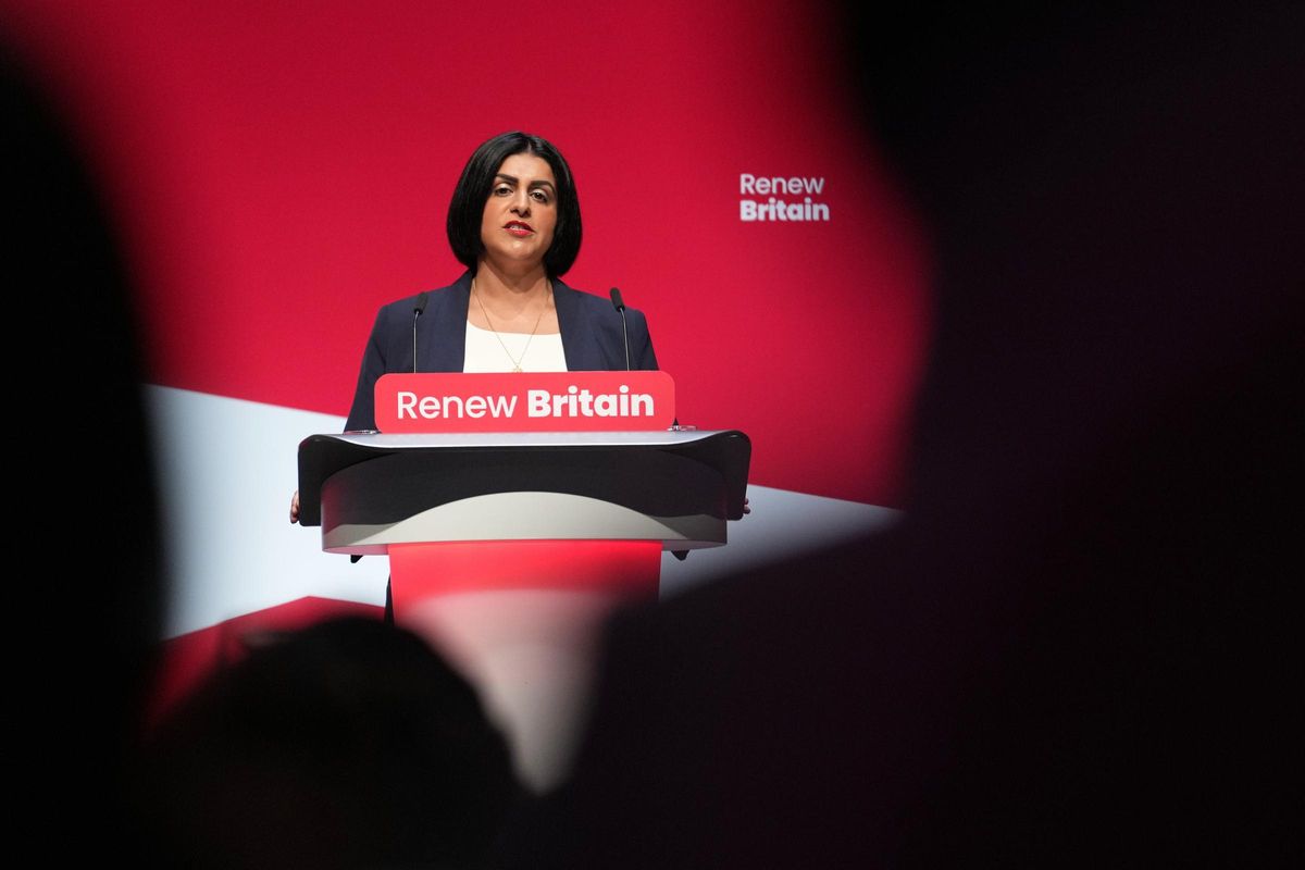 Londres anuncia noves traves per obtenir la residència permanent