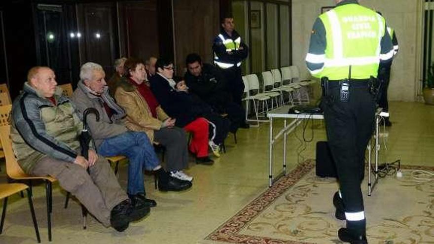 Un curso de seguridad vial realizado en el Concello cesureño.