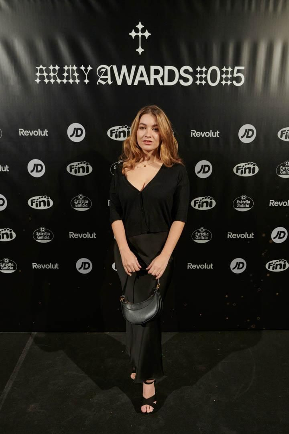 La actriz Carlota Boza tampoco quiso perderse los Army Awards