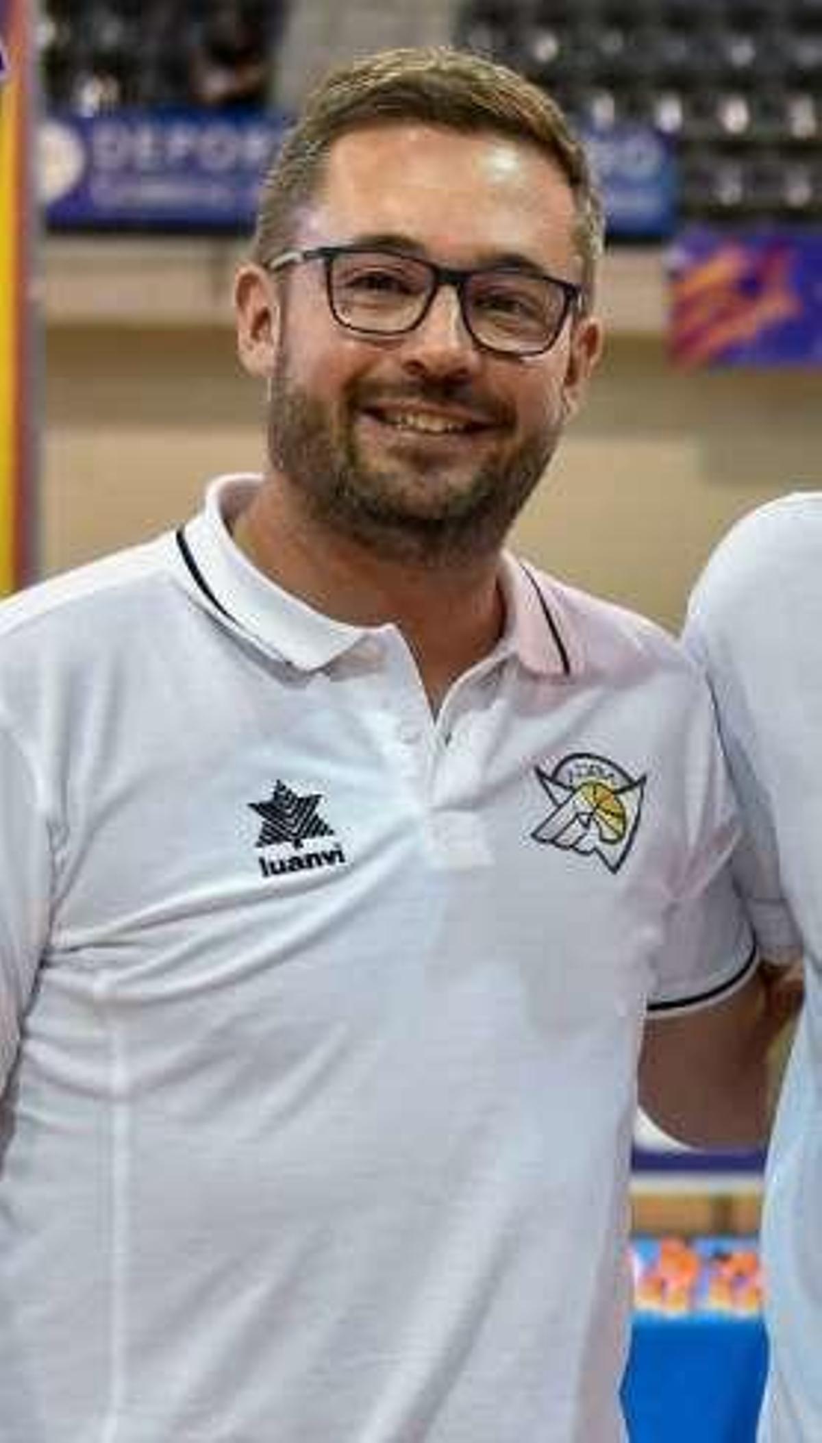 Miguel Escotet.