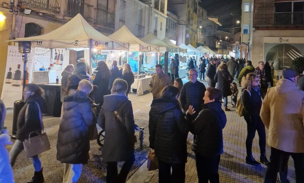 Ambient a la Fira de la Xocolata i la Ratafia de Berga, dissabte