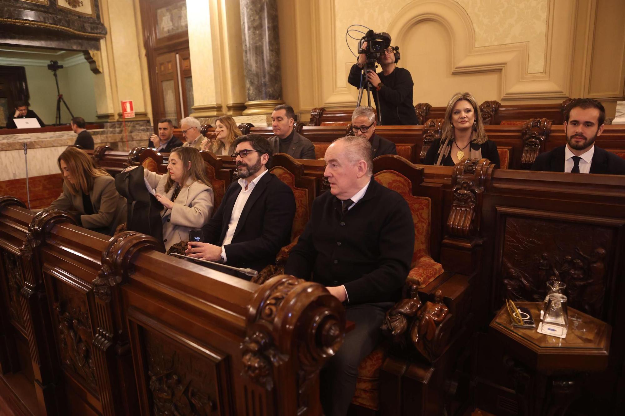 Los presupuestos de A Coruña para 2025 pasan por el pleno municipal