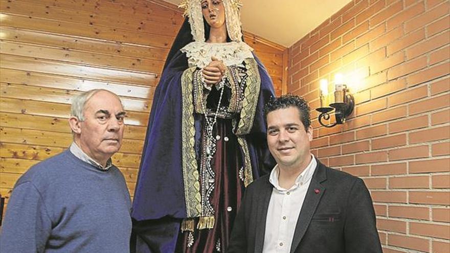 La Victoria estrena un nuevo paso mariano en la Semana Santa de Cáceres