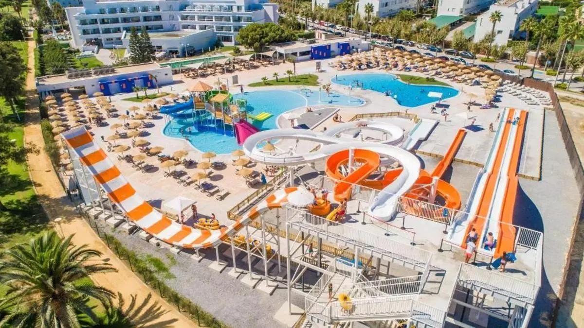Este es el resort de todo incluido de Cádiz que tiene su propio parque acuático.