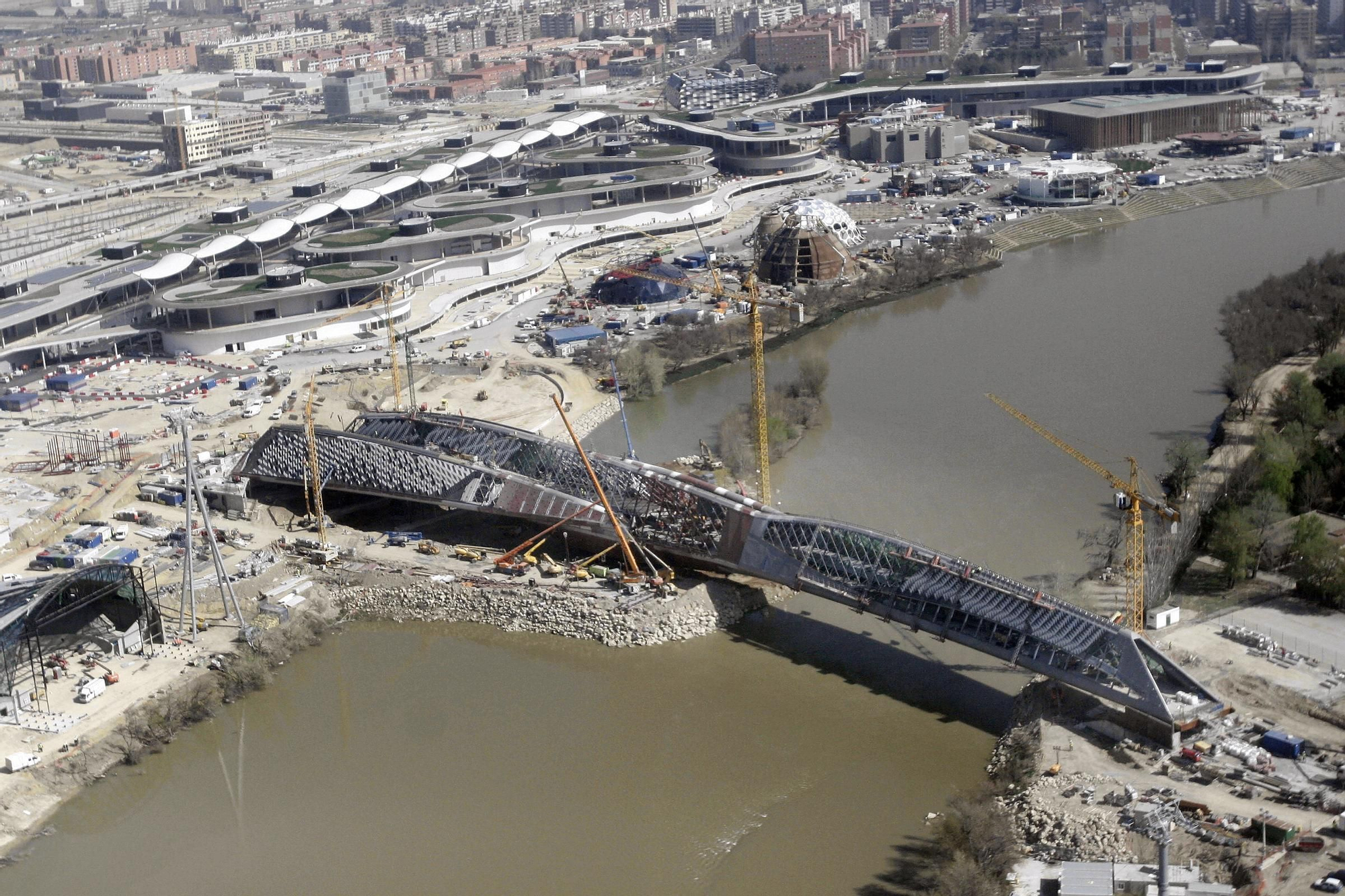 Antes todo esto era campo: así empezó la Expo de Zaragoza