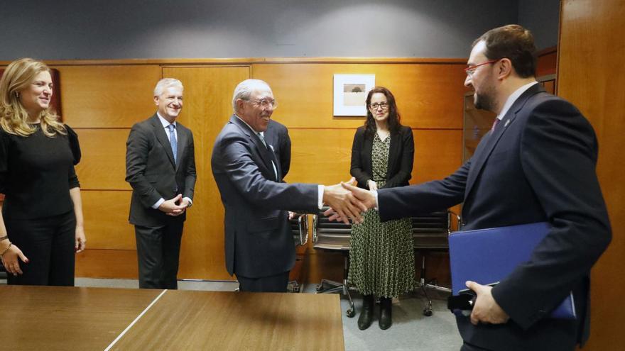 Barbón recibe a directivos de Compromiso Asturias XXI