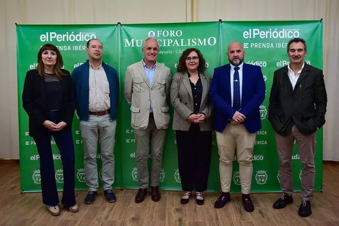 Las imágenes del 'Foro Municipalismo. La fuerza del contacto directo con el ciudadano'
