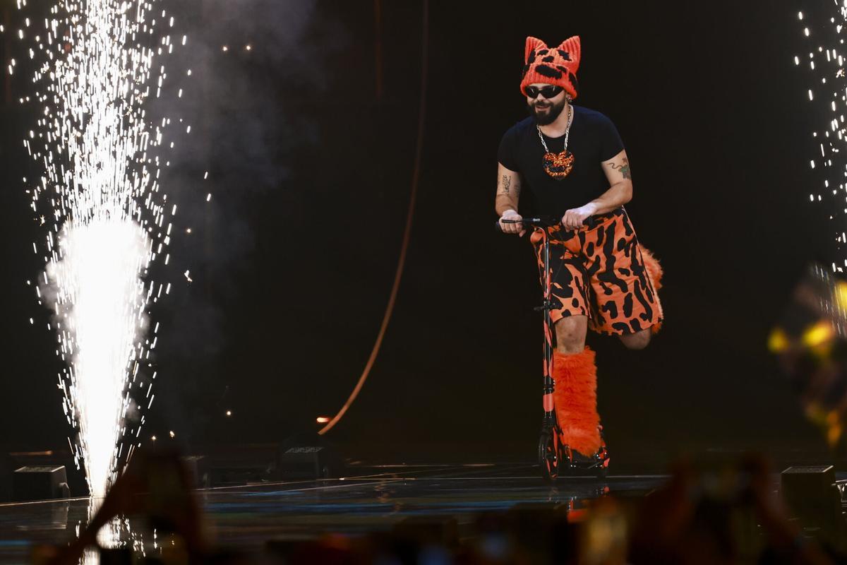 VIENNA (Austria), 12/05/2026.- Akylas of Greece performs during the first semi-final of the 70th Eurovision Song Contest (ESC) in Vienna, Austria, 12 May 2026. The second semi-final of the ESC 2026 is scheduled for 14 May. The grand final will take place on 16 May. (Grecia, Viena) EFE/EPA/HANNIBAL HANSCHKE