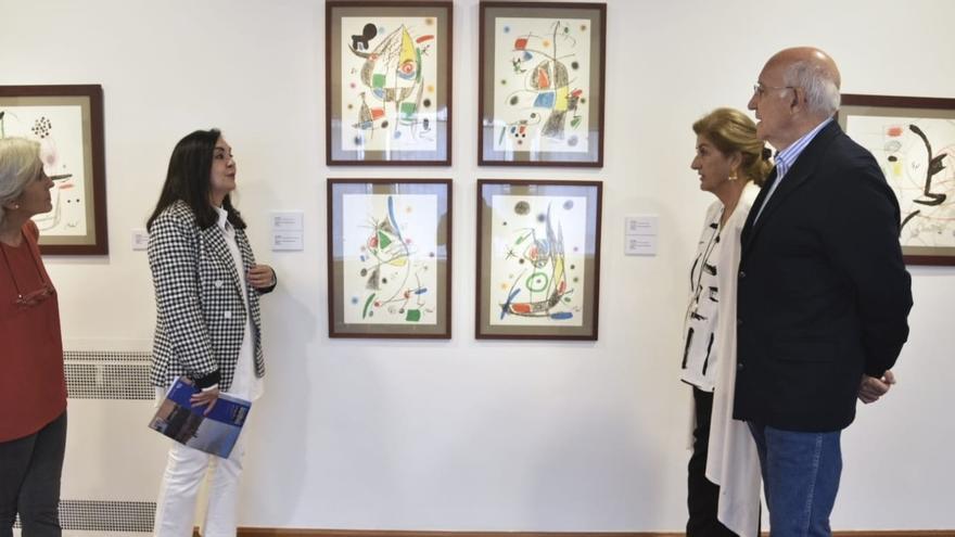Mercedes Calles ofrece en Cáceres una exposición de obras de Picasso, Miró y Dalí