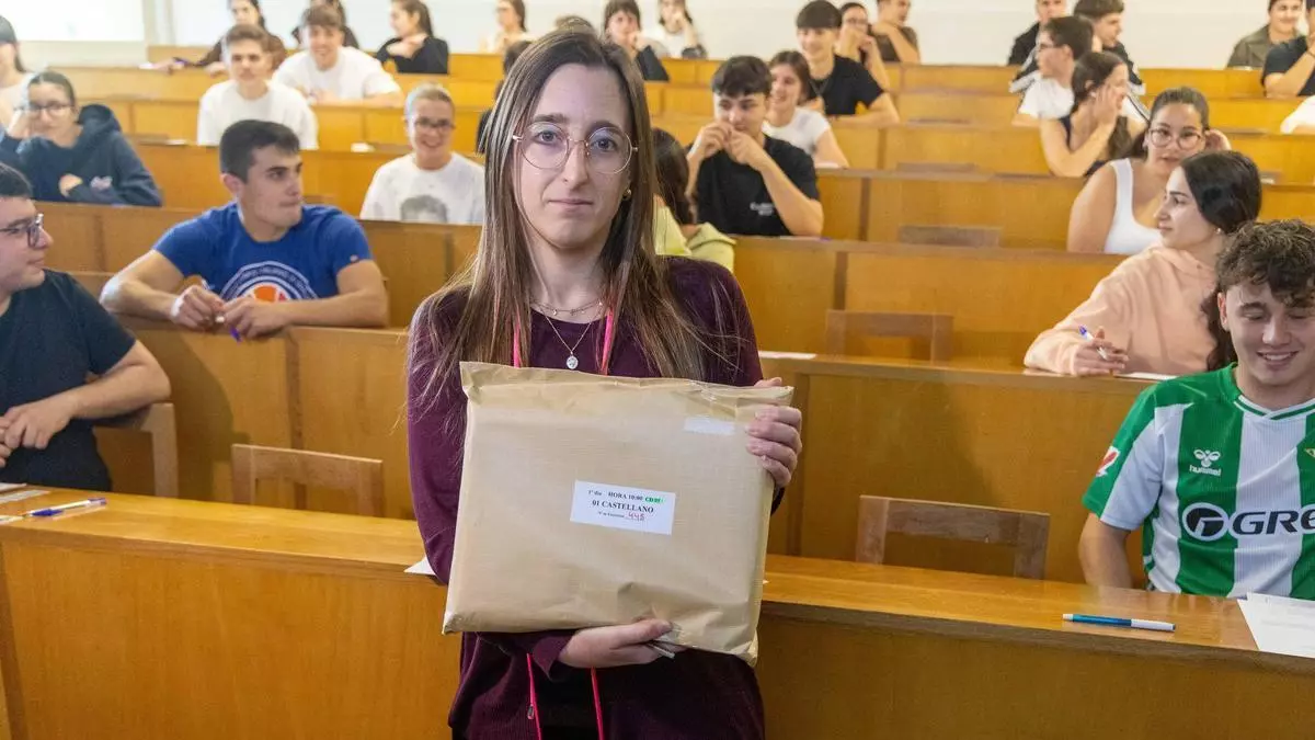 Arranca la PAU en Galicia: la nota de corte subió en casi 80 carreras entre 2023 y 2025