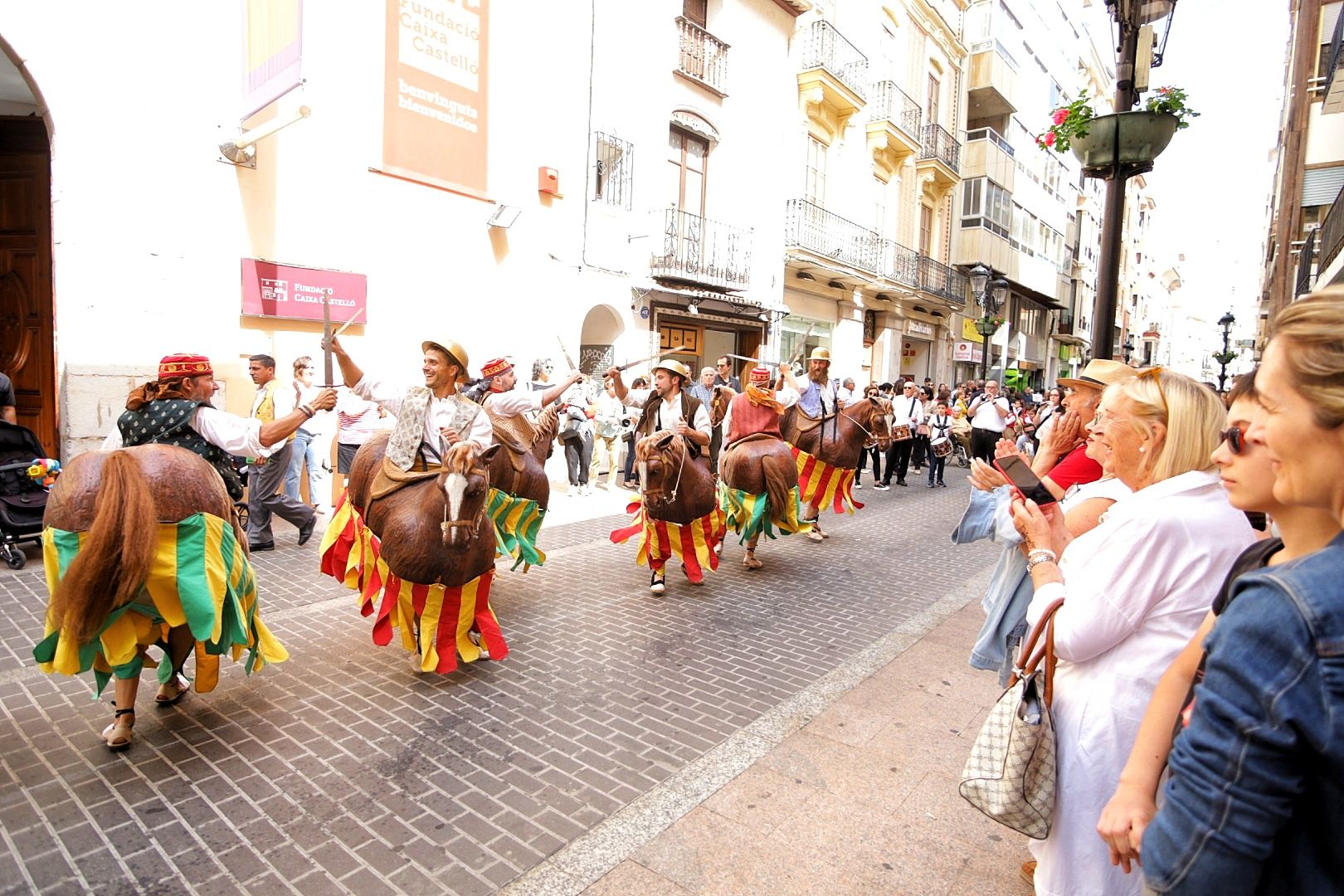 Galería de fotos del pregonet de les festes de Lledó