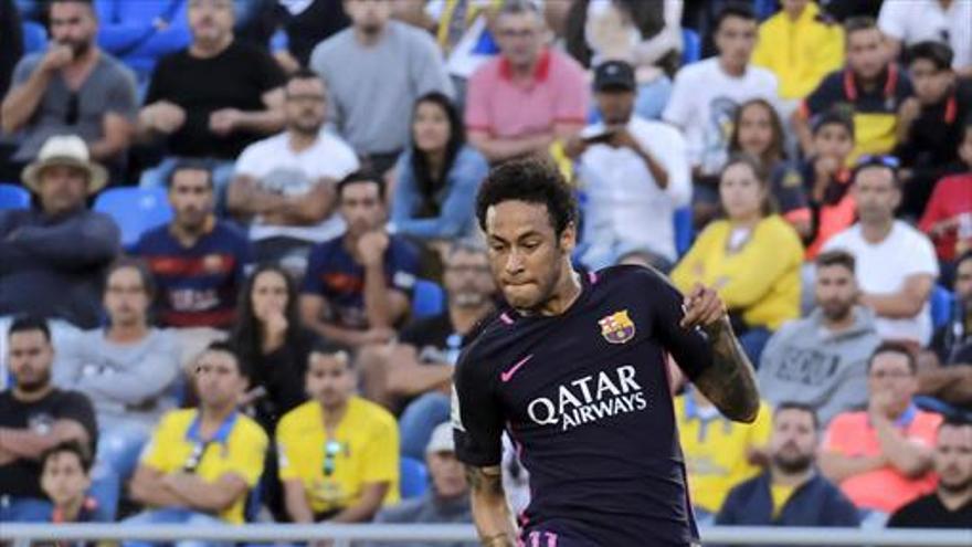 Neymar sostiene al Barça