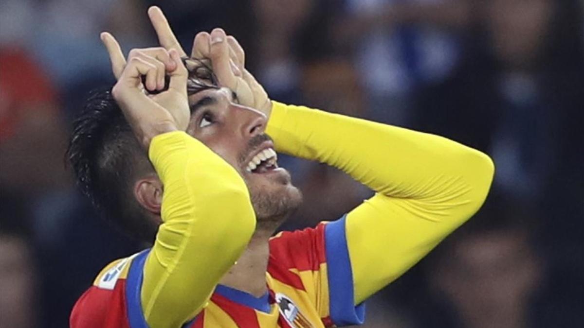 Nacho Vidal celebrando un gol con el Valencia la pasada campaña