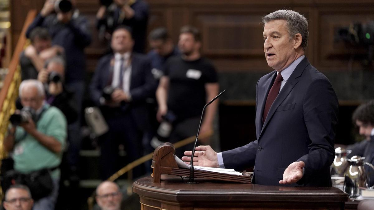 Feijóo reclama a Sánchez un plan de defensa detallado y que le deje reunirse con los responsables del Ejército